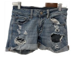 American eagle midi denim shorts size 2